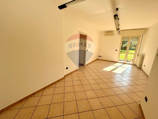 Locale Commerciale Costa Volpino, BG Affitto - Foto 3