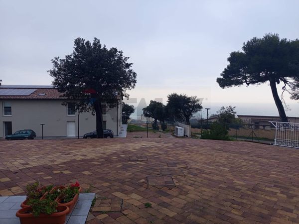 Appartamento Torrette Di Ancona, Ancona, AN Affitto - Foto 4