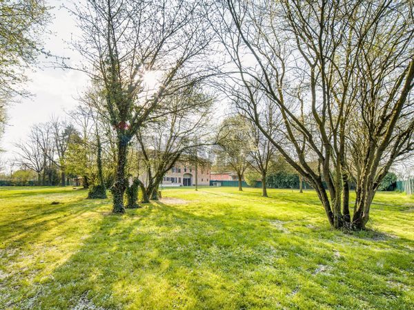 Commerciale Altro San Faustino, Rubiera, RE Vendita