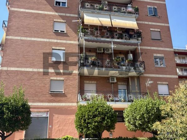 Appartamento Guidonia, Guidonia Montecelio, RM Vendita