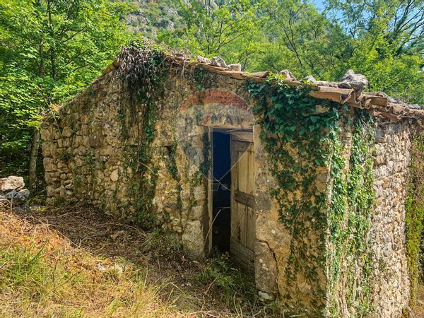 Rustico Rocchetta a Volturno, IS Vendita