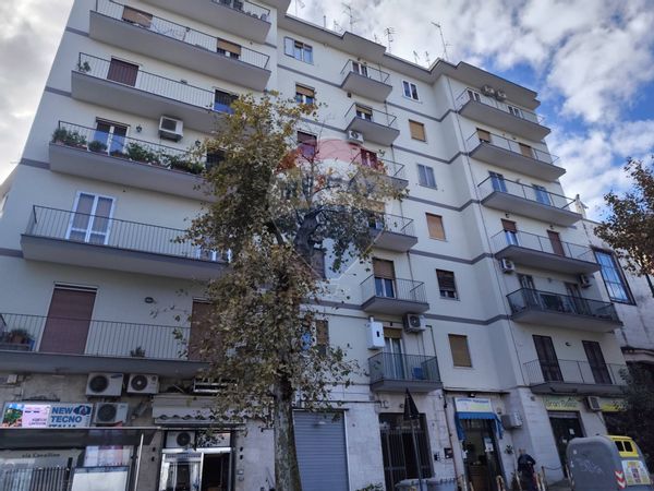 Stanza Vomero, Napoli, NA Affitto - Foto 2