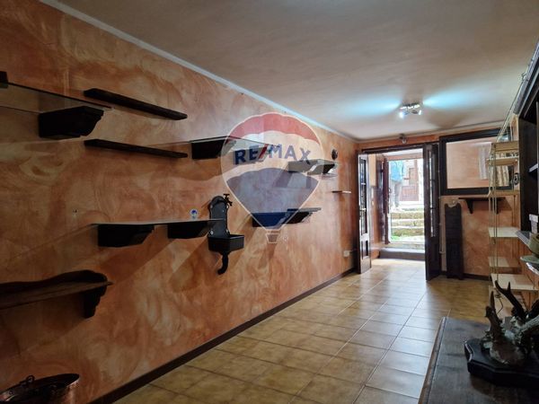 Negozio Pescocostanzo, AQ Vendita