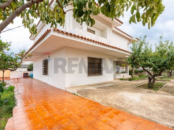 Villa singola Zona Su Spantu, Capoterra, CA Vendita - Foto 2