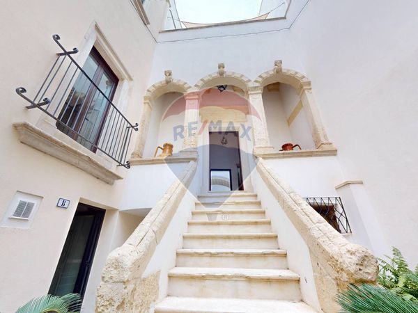Casa Indipendente Centro Storico, Galatina, LE Vendita - Foto 4