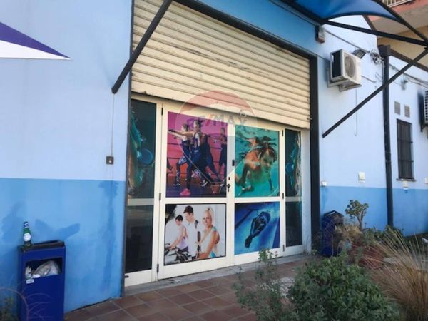 Locale Commerciale Corigliano Calabro Stazione, Corigliano-Rossano, CS Affitto