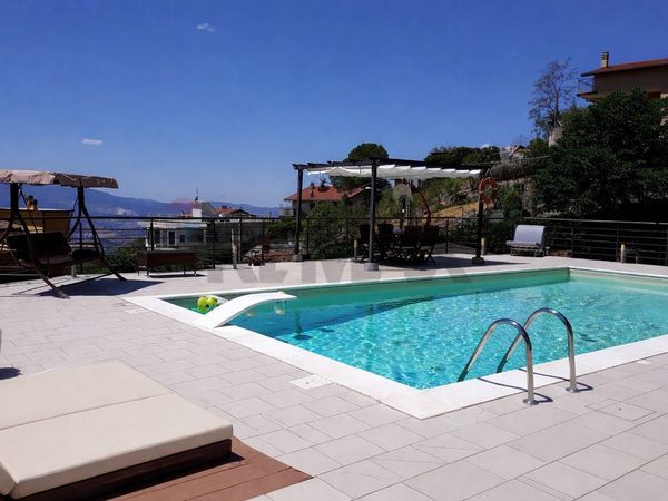 Villa singola Acuto, FR Vendita