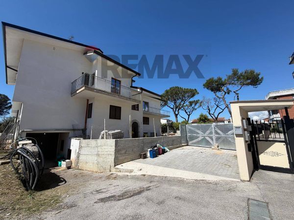 Appartamento Marina di Minturno, Minturno, LT Vendita