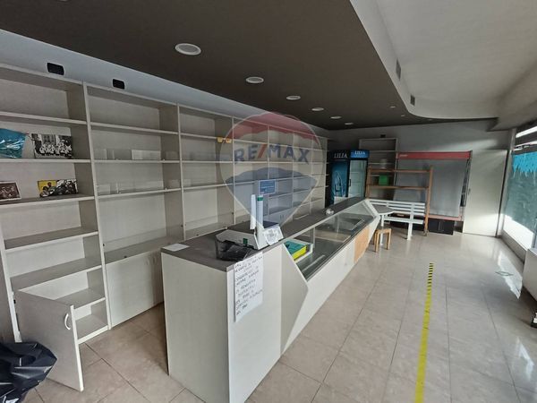 Locale Commerciale Villa di Villa, Borgo Valbelluna, BL Affitto - Foto 2