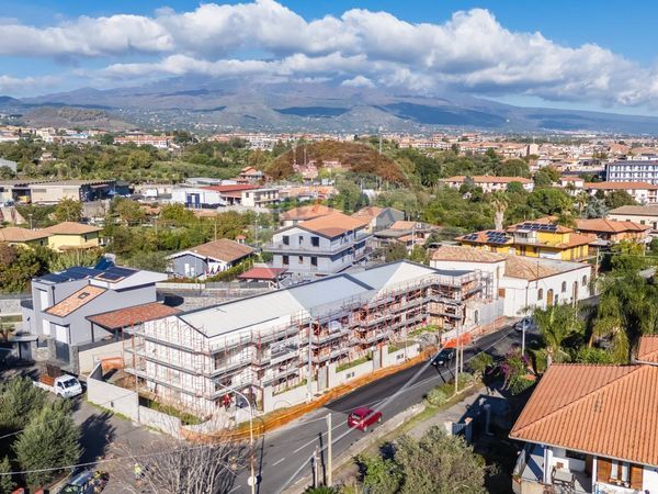 Villa a schiera Aci Sant'Antonio, CT Vendita