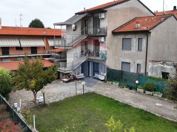 Casa Indipendente Gerenzano, VA Vendita