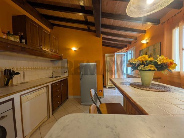 Casa Semindipendente Zona Stadio, Carrara, MS Vendita - Foto 2