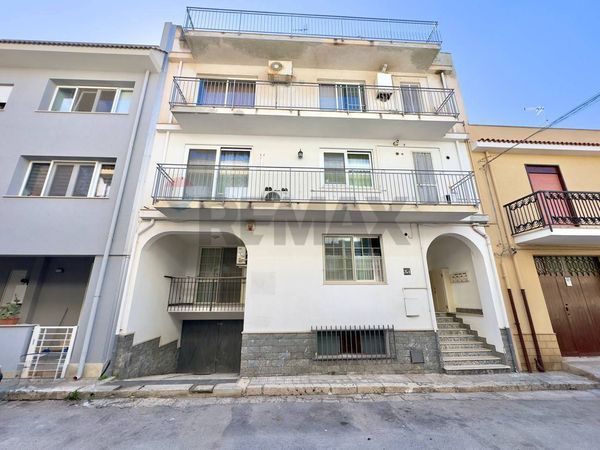 Appartamento Cinisi, PA Vendita