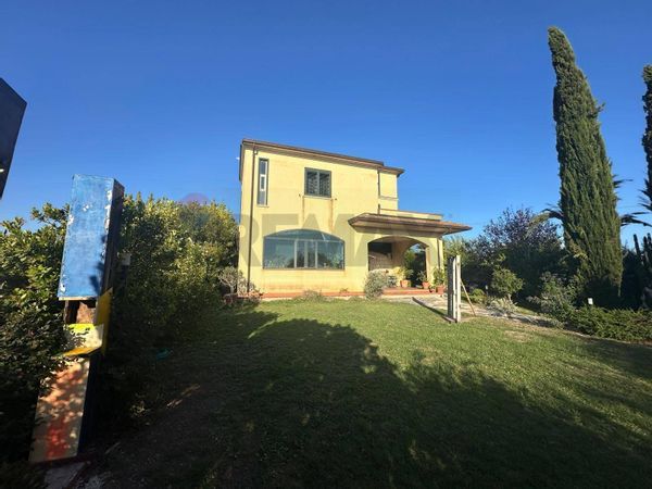 Casa Indipendente Ferrovia, Benevento, BN Vendita