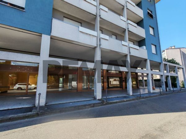 Negozio S. Edoardo, Busto Arsizio, VA Affitto