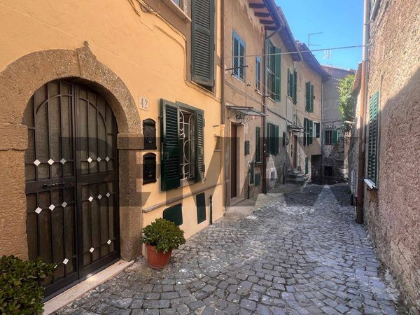Appartamento Monte Compatri, RM Vendita