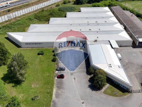 Locale Commerciale Greggio, VC Vendita - Foto 4