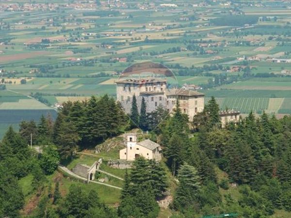 Castello Montemale di Cuneo, CN Vendita
