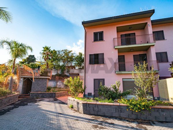 Villa a schiera Aci Castello, CT Vendita