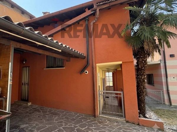 Casa Semindipendente Viggiù, VA Vendita - Foto 3