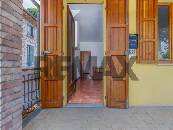Villa o villino Vianino, Varano de' Melegari, PR Vendita
