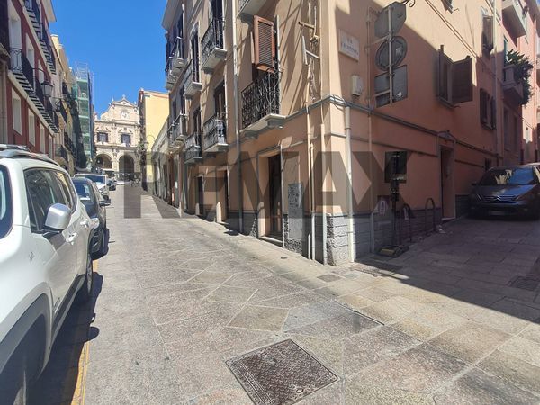Negozio Stampace, Cagliari, CA Affitto
