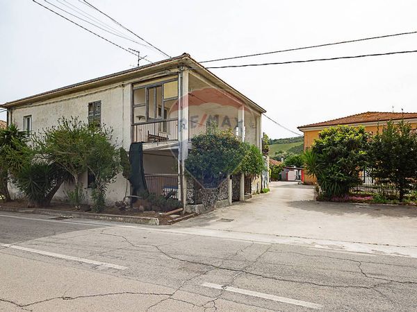 Casa Indipendente Piane San Pantaleone e Valle Sant'angelo, Miglianico, CH Vendita