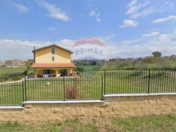 Villa singola Monterotondo Scalo, Monterotondo, RM Vendita - Foto 2