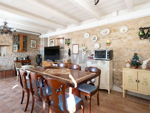 Casa Semindipendente Cupramontana, AN Vendita