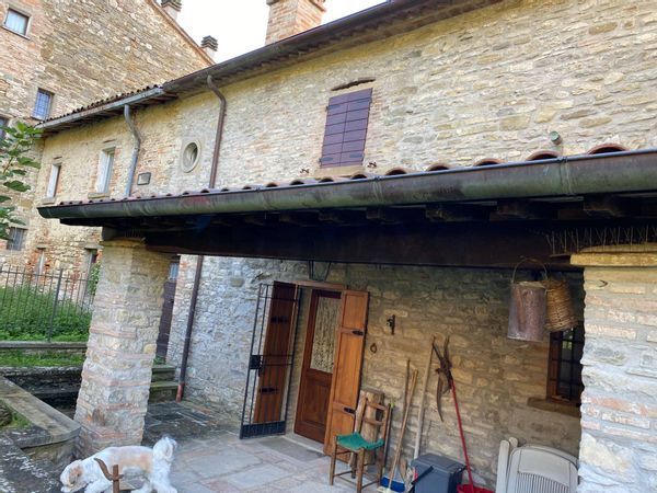 Rustico Apecchio, PU Vendita