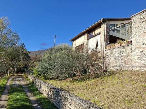 Casa Indipendente Caniezza, Cavaso del Tomba, TV Vendita
