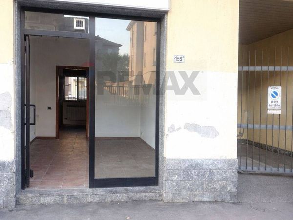 Negozio Novara, NO Affitto