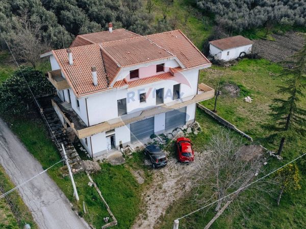 Casa Indipendente Pianospedale, Gissi, CH Vendita