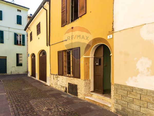 Casa Semindipendente Busseto, PR Vendita