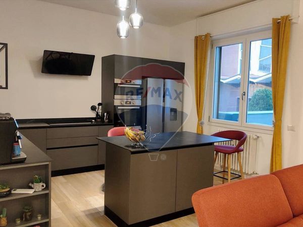 Appartamento Magenta, MI Vendita