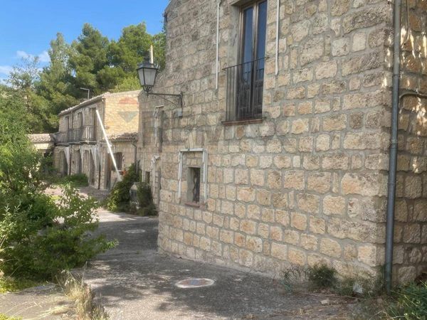 Cascina/Casale Petralia Soprana, PA Vendita