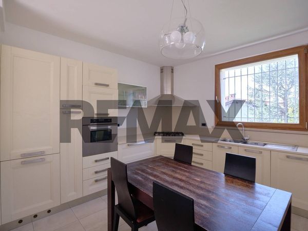 Porzione di casa Calcinato, BS Vendita