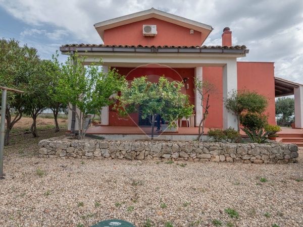 Villa singola Canicattini Bagni, SR Vendita