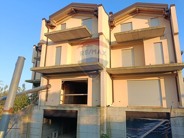 Villa a schiera Santa Maria Imbaro, CH Vendita