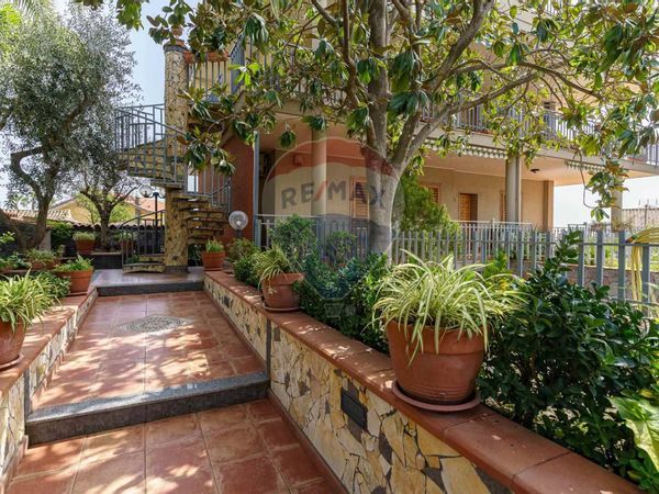 Casa Semindipendente Santa Maria La Stella, Aci Sant'Antonio, CT Vendita - Foto 3