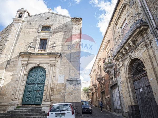 Casa Semindipendente Vizzini, CT Vendita