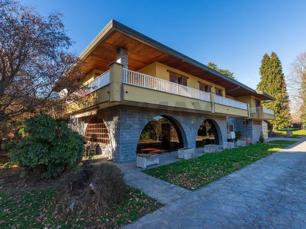Villa o villino Buguggiate, VA Vendita