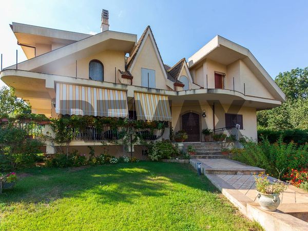 Villa singola Piazza Armerina, EN Vendita