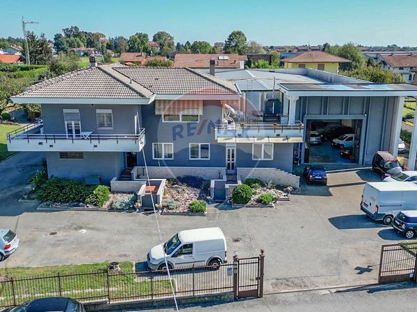 Capannone Industriale Sandigliano, BI Vendita