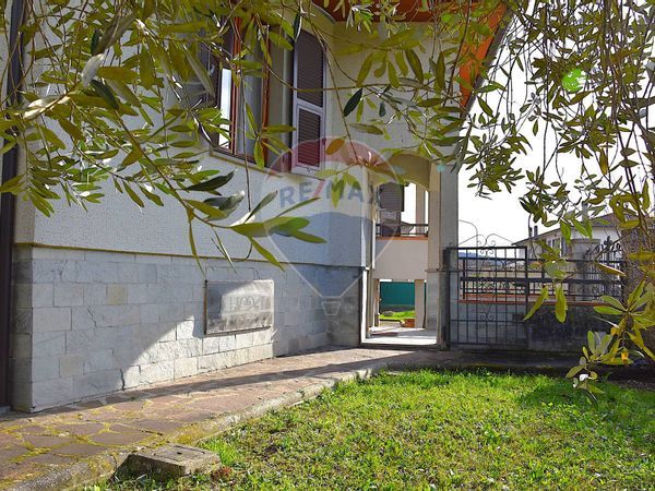 Villa singola Zona Centro, Pontremoli, MS Vendita - Foto 2