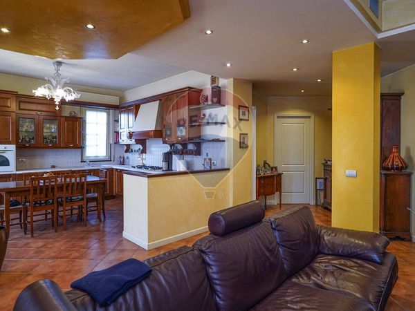 Appartamento Stezzano, BG Vendita