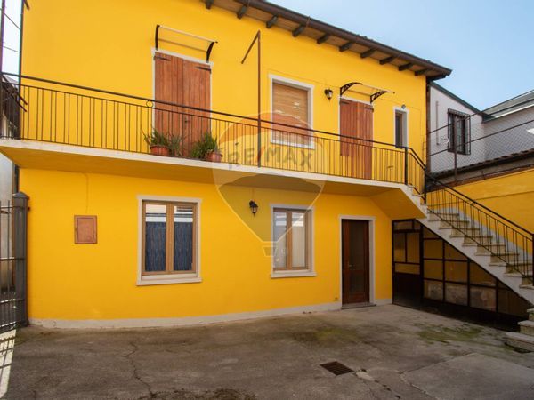 Casa Indipendente Collepiano, Marone, BS Vendita