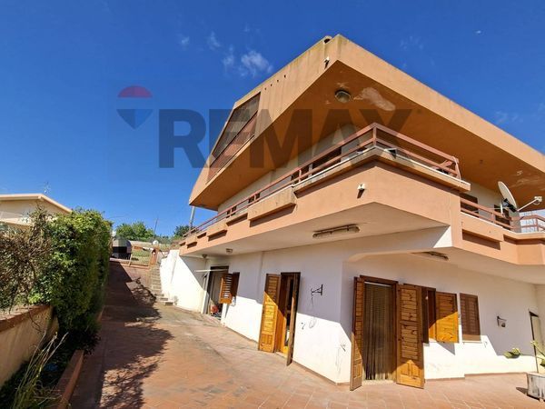 Villa singola Chiaramonte Gulfi, RG Vendita