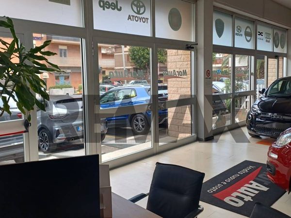 Show room Monterotondo Scalo, Monterotondo, RM Affitto
