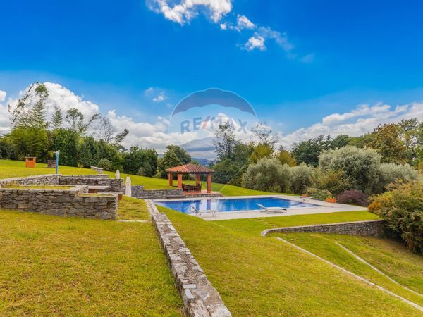 Villa singola La Rocca, Angera, VA Vendita